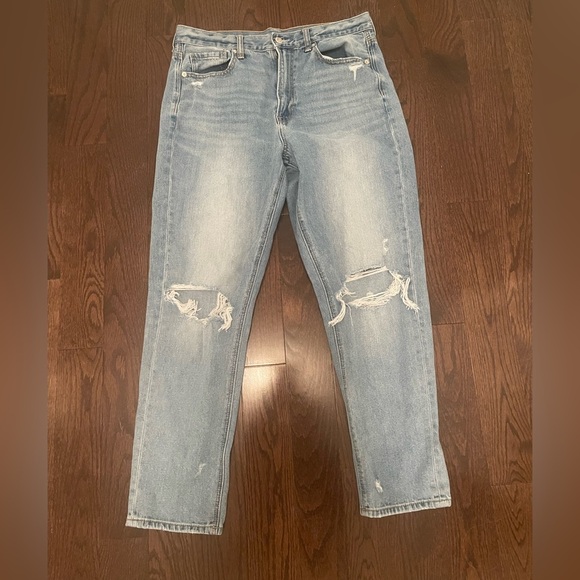 American Eagle Outfitters Denim - American Eagle Mom Jeans